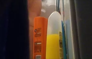XXX चरबी, केसाळ आणि ओंगळ थोडे मनुष्य घेतला, दोन मुली