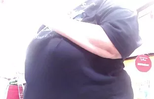 XXX माणूस जागा होतो अंतर्गत खेळ तरबेज ओठ