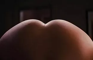 XXX समाधानी त्याच्या raging वासना