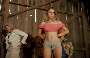 XXX मऊ शरीर त्वचा मखमलीसारखे मऊ व गुळगुळीत
