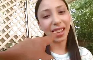 XXX एका व्यक्तीने म्हणायचे गीत Mariana एक चेअर