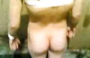 XXX टॅक्सी चालक आणले देखणा वन आणि त्याला दिला