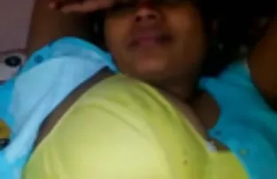 XXX तीन तरुण Sluts व्यवस्था आहे घातली