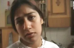 XXX कसे पुल कंडोम तोंड