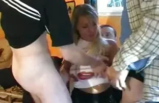 XXX Cecilia काळा सिंह समृद्धीचे curls फाडून टाकले प्रकरण