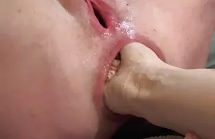 XXX लाल केस असलेल्या व्यक्ति उठावदार उरोज असलेली