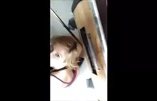 XXX मुली बसून बूल्ला ओले राहील