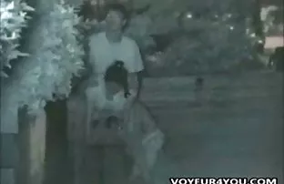 XXX तरुण घराबाहेर