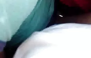 XXX Veronica sneaks सारखे एक मांजर
