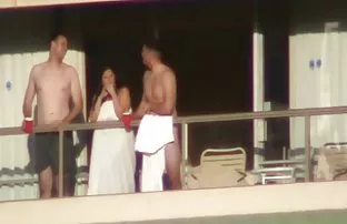 XXX तपकिरी केस सोनेरी केस व गोरी त्वचा सुंदर होते आणि समाधानकारक fucked
